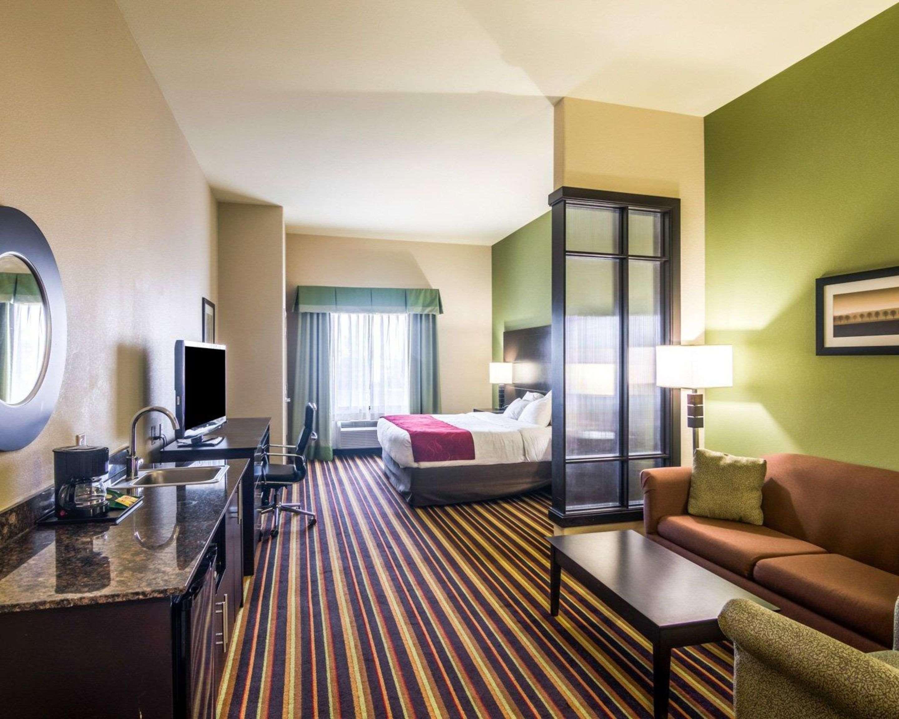 Comfort Suites Amarillo Exterior foto